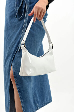 KADIN BAGET PARLAK RUGAN OMUZ ÇANTASI