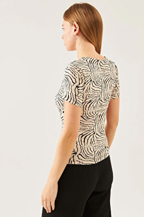 Kadın Bej Siyah Zebra Desen Kare Yaka Kısa Kol Viskon Bluz