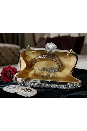 Kadın Gümüş Kristal Taşlı Abiye Çanta Clutch Portföy Zincir Askılı Düğün Nişan Gece Çantası