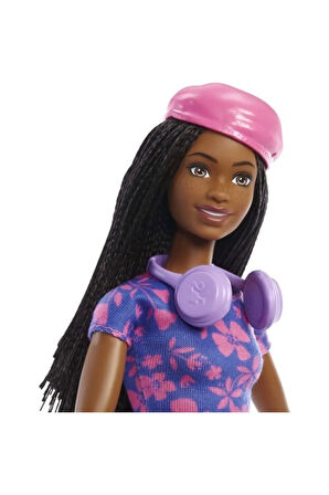 Barbie Brooklyn Seyahat Bebeği Ve Aksesuarları Hgx55 Lisanslı Ürün