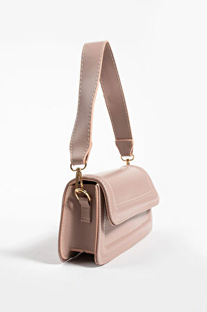 Kadın Çapraz Askılı Ve Elden Tutmalı Çanta