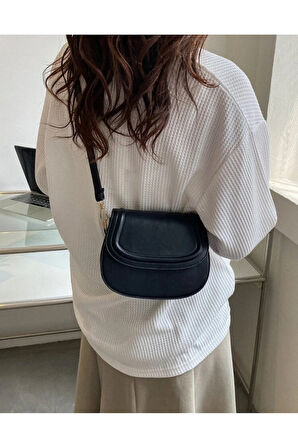 Retro mila çapraz askılı omuz çantası