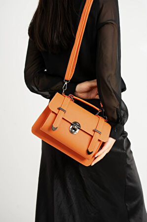 Vegan Deri Ayarlanabilir Uzun Askılı Kilitli Kadın Çantası Omuz Çantası