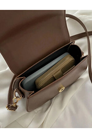 Retro mila çapraz askılı omuz çantası