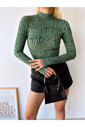 Kadın Koyu Yeşil Çizgi Desen Dik Yaka Uzun Kol Viskon Bluz