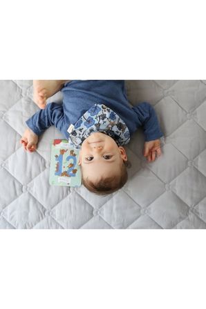 ToyNSquare Oyun Halısı Gri/Beyaz