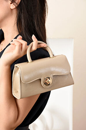 Lüks Mini Özel Tasarım Kilit Detaylı Çapraz Askılı Omuz Çantası