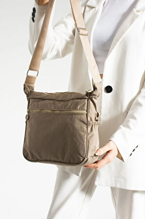 Çok Gözlü Su Geçirmez Kumaş Omuz Çantası