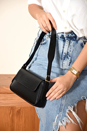 Kadın Sade Tasarımlı Şık Baget Çanta