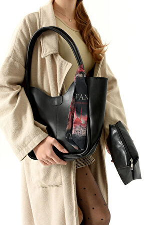 Kadın Fularlı Yavrulu Omuz Çantası