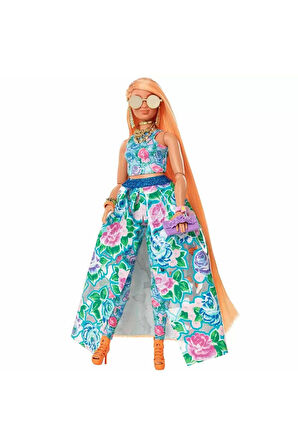 Barbie Extra Şık Bebek Ve Yavru Kedisi Hhn14