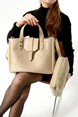 Kadın El Ve Omuz Çantası Yavrulu Suet Deri Yeni Sezon Yeni Stil Dizayn