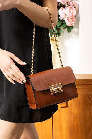 KADIN ÇAPRAZ ZİNCİR ASKILI OMUZ ÇANTASI