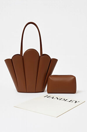 Lüks Tasarım Scallop Omuz & El Çantası Seti (Cüzdan Hediyeli)