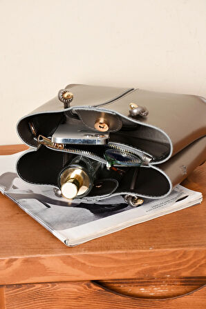 Kadın 3 Bölmeli Kaliteli Şık Çanta Omuzdan Asmalı Elden Tutmalı Askılı