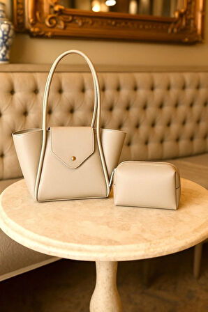 Lüks Kapak Detaylı Makyaj Çanta Hediyeli Omuz Çantası