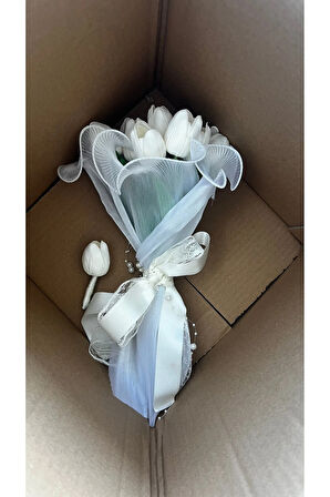 Tüllü lale gelin buketi