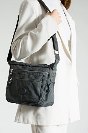 Çok Gözlü Su Geçirmez Kumaş Omuz Çantası