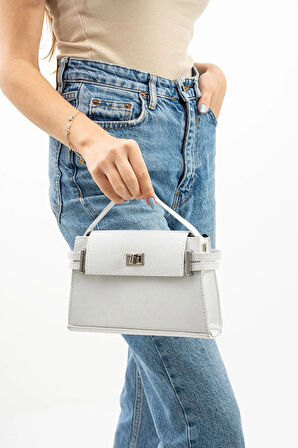 Kilit Kapaklı Kol Çantası