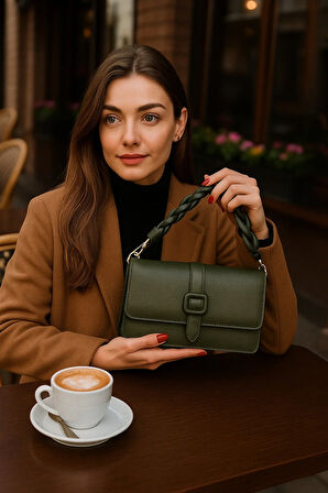 Lüks Örgü Kısa Sap Detaylı 2 Gözlü Çapraz Omuz Çantası