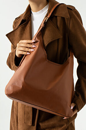 Kadın omuz çantası mıknatıs kapamalı büyük omuz çantası