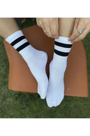 4'lü Siyah Çizgili Tenis Çorap
