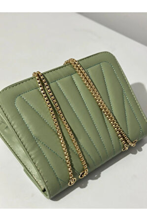 Tavuz nakış işlemeli 2 gözlü çapraz kilitli çanta