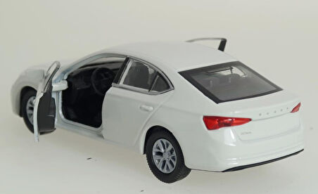 Oyuncak Metal Model Araba 1/36 Çek Bırak Beyaz Octavia