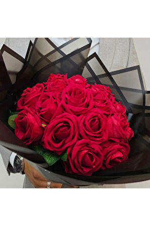 25 Kırmızı Gülden Kadife İsteme Çiçeği