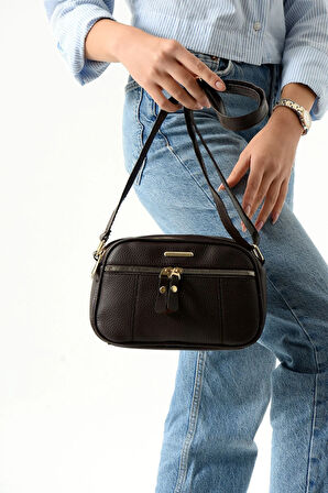 Kadın çapraz askılı 4 bölmeli omuz çantası