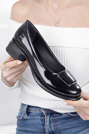 Kadın Topuklu Desenli Kare Tokalı Babet