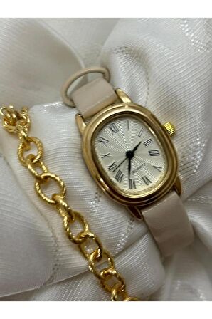 Retro Minimal Deri Kordon Vintage Oval Gold Kasa Kadın Kol Saati Bej Rengidir