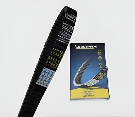 Varyatör Kayışı Michelin Tahrik Kayışı 2018-25 (985X26X28)-53095 Yamaha Xmax 250-300 Moto Eay