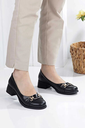 Leopar Desenlı Taş Detaylı Toka Kadın Topuklu Babet