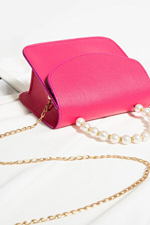 El ve omuz çantası inci boncuklu