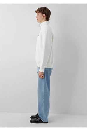 Patch Nakışlı Yarı Fermuarlı Ekru Sweatshirt 10613