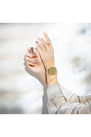 CASIO A168xesg-9Adf Dijital Retro Kol Saati