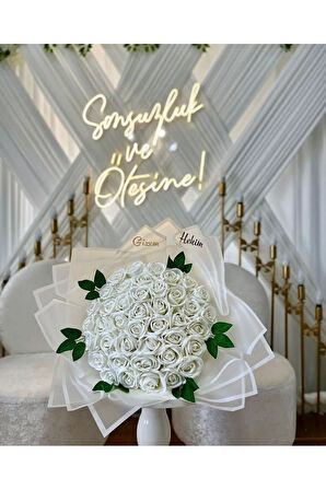 41’Li Beyaz Kadife Gül İsteme Söz Nişan Buketi