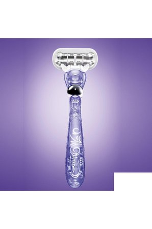 Venus Swirl Extra Smooth Kadın Tıraş Makinesi Yedekli