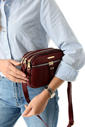 Kadın çapraz askılı 4 bölmeli omuz çantası