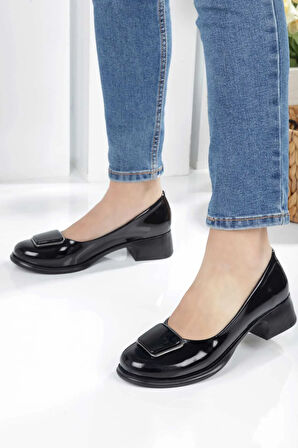 Kadın Topuklu Desenli Kare Tokalı Babet