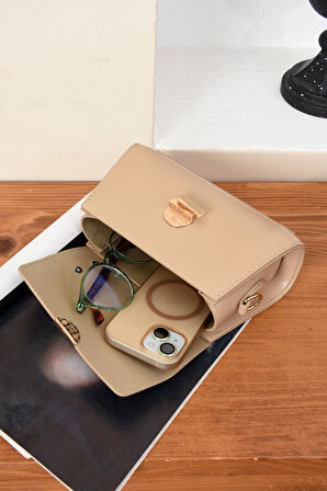 Lüks Tasarımlı Çapraz Askılı El ve Omuz Çantası