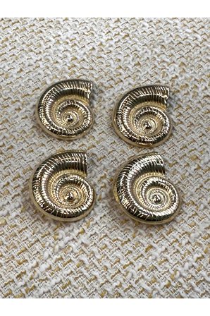 İstiridye model extra büyük gold düğme seti(4cm)