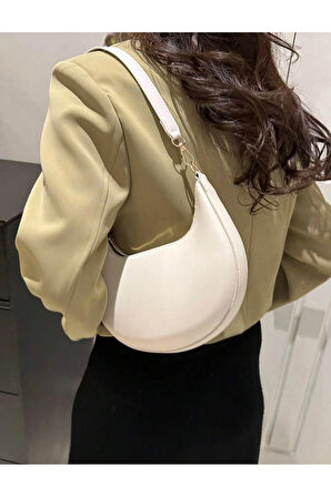 AY DİZAYNLI GÜNLÜK ŞIK TASARIMLI KADIN KOLTUK ALTI BAGET ÇANTA