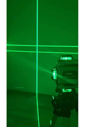 Lazer Distomat Uzaktan Kumandalı 3 Seviyeli Otomatik Tesviyeli Ayarlanabilir Braketli Lazer Distomat