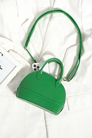 Yeşil Renkli D Model Mini Şişe Çapraz Askılı Özel Tasarım Kutu Çanta 3008