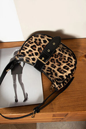 Kadın şık tasarımlı kaliteli omuz çantası