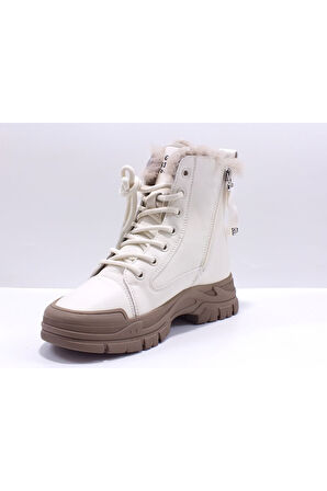 24k310-24 Kadın Deri Bot  ( kalıbı 1 numara küçüktür )