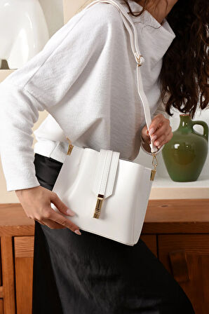 Kadın 3 Bölmeli Elden Tutmalı Omuzdan Asmalı Kaliteli Çanta