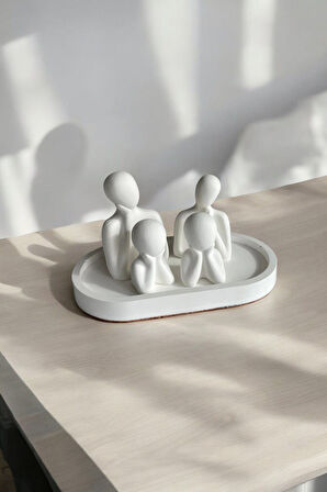 Dörtlü Aile Dekoratif Obje Biblo (8 cm-7 cm-6 cm) Beyaz-Tabaklı